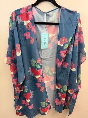 NWT Floral Top/Coverup